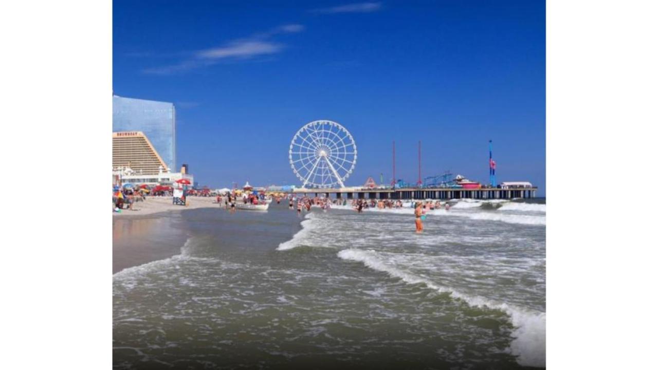 Beachfront Double Queen - Cozysuites *